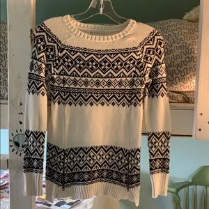 Woman’s small Christmas sweater